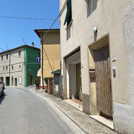 Apartamento Saba'S House Ghizzano Exterior foto